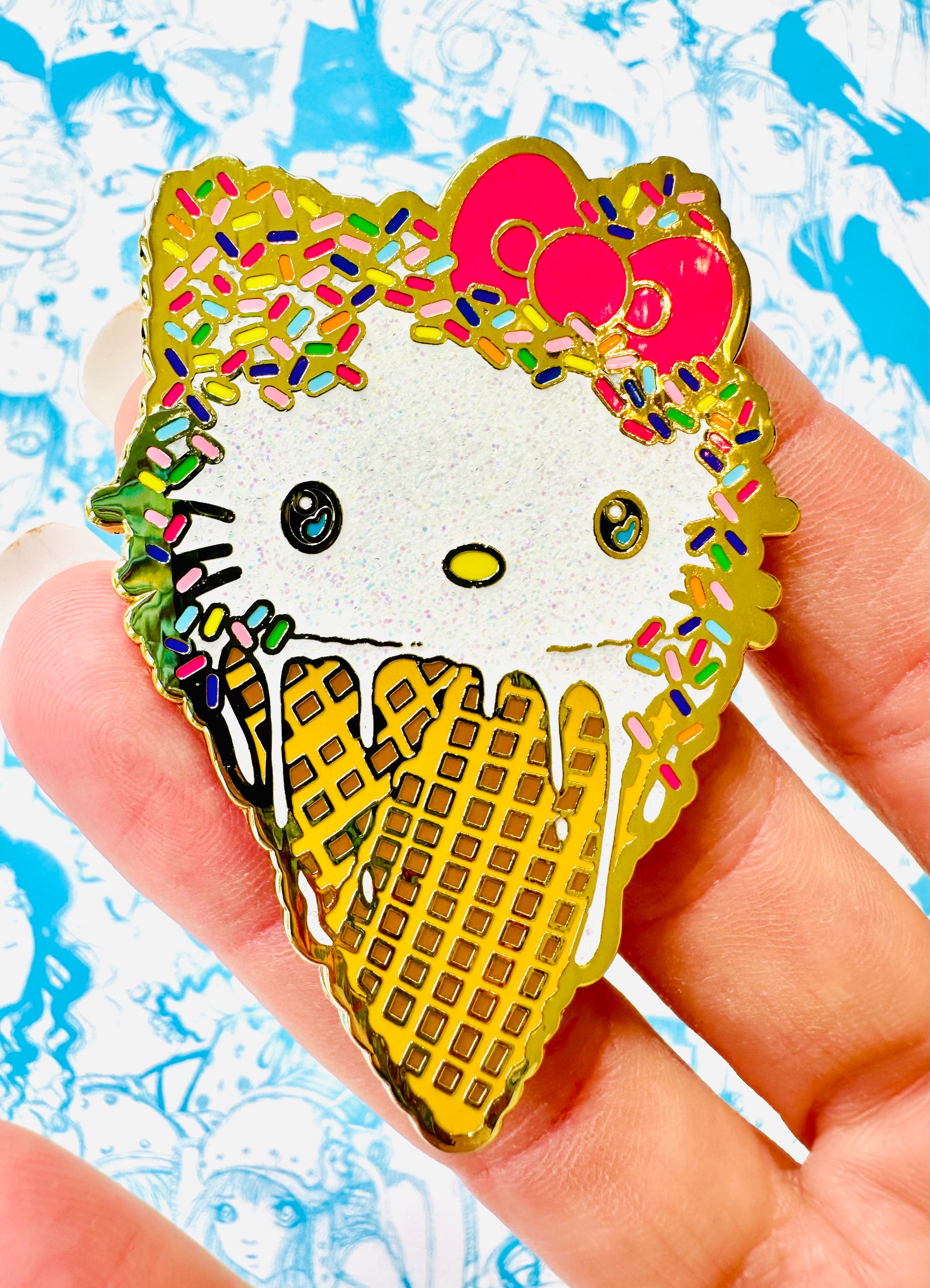 Kitty A La Mode Enamel Pin